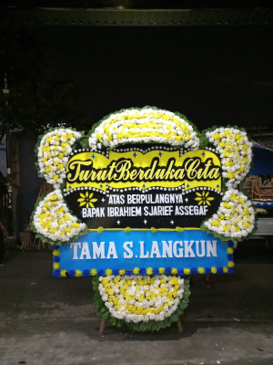 Papan Bunga Duka di Tomohon Timur